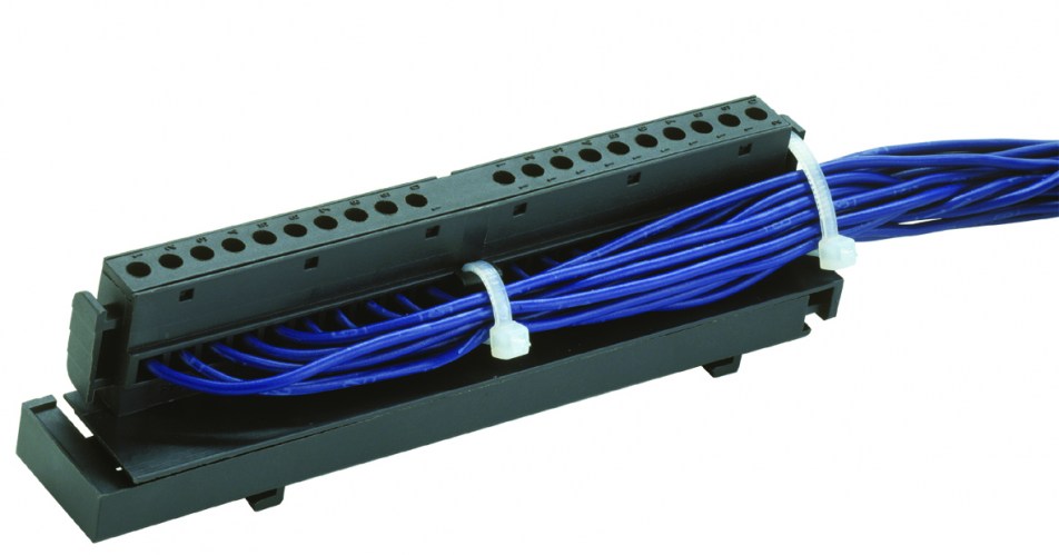 Čelní konektor 20-ti pólový